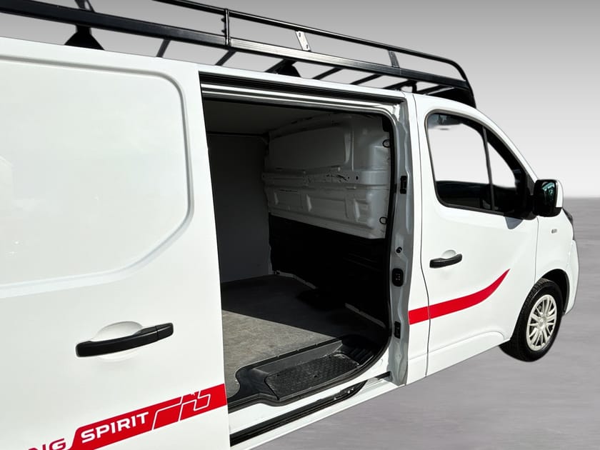 Bild 4 av Renault Trafic Skåpbil Skåp Racing Spirit L2H1 170 A