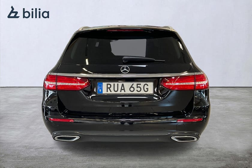Bild 4 av Mercedes-Benz E 200 T d Fleet Värmare Panorama 360 Kamera Navi Elstolar Drag