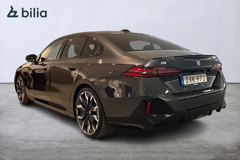Bild 2 av BMW i5 M60 xDrive Sedan M-sport Pro | Comfort | Panorama | 21"