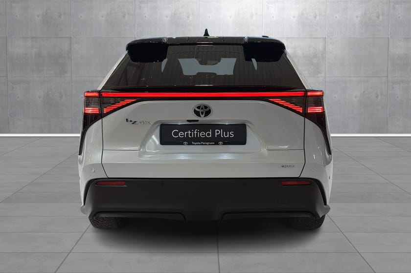 Bilde 4 av Toyota bZ4X AWD Executive Bi-Tone Panorama glasstak, TOPPMODELL!