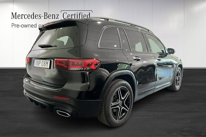 Bild 3 av Mercedes-Benz GLB 200 d AMG Line BURMESTER//PANO//BACKKAMERA//NIGHT-PACK