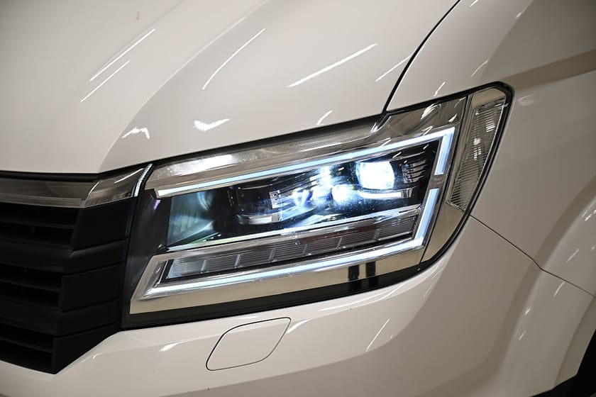Bild 4 av Volkswagen Crafter 177HK Lång|Automat|Inredd|LED|Drag|Värmare|Lågmil|Moms