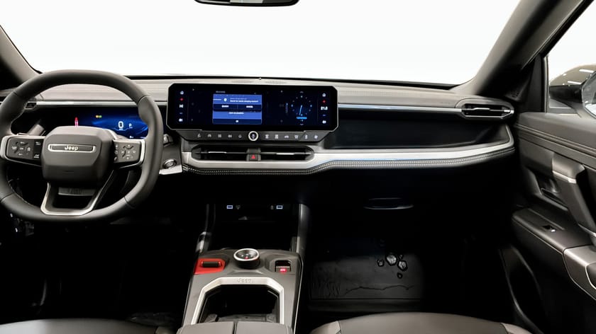 Bild 4 av Jeep Compass SUMMIT BEV FIRST EDT PREMIUM