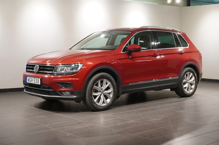 Bild 1 av Volkswagen Tiguan TSI 180 4Motion DSG Executive Drag Kamera Värmare