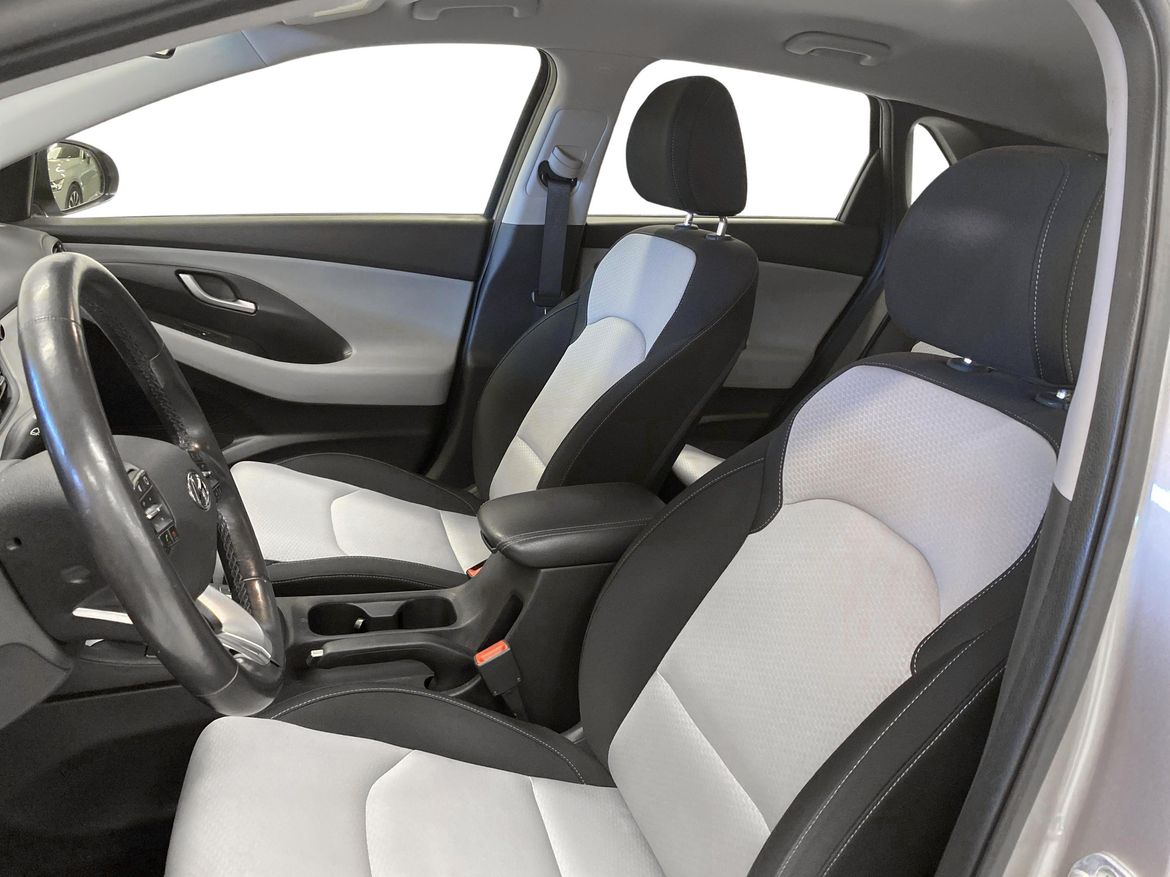 Hyundai i30 2018 - miniatyr 6