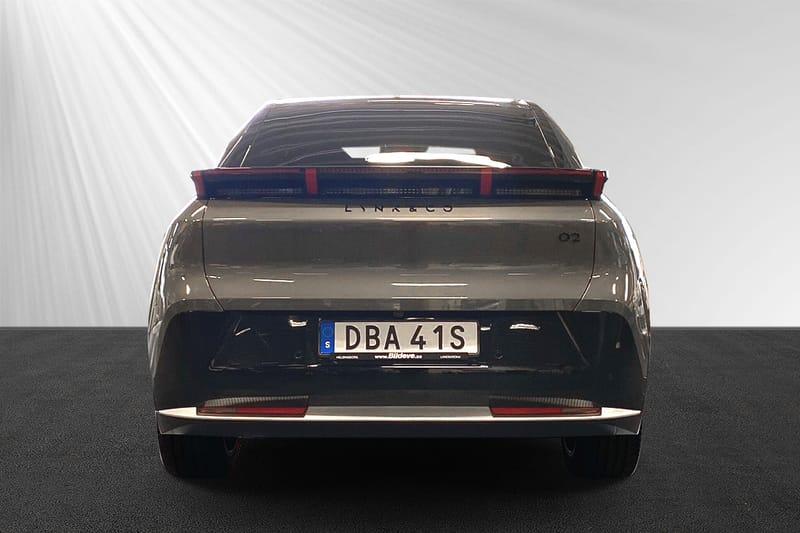 Lynk & Co 02 EV