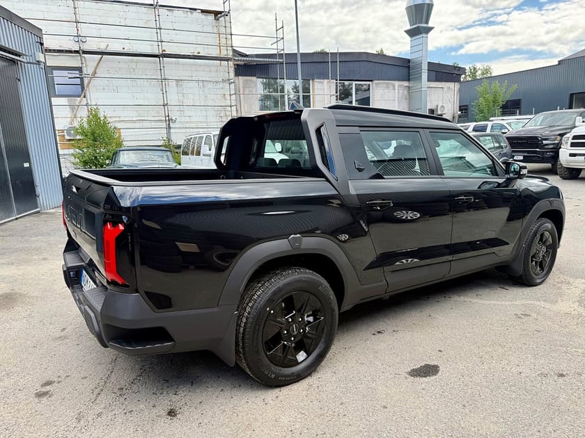 Bild 2 av KGM Musso EV Black Line 4WD 80,6kwh inkl vagnskadegaranti