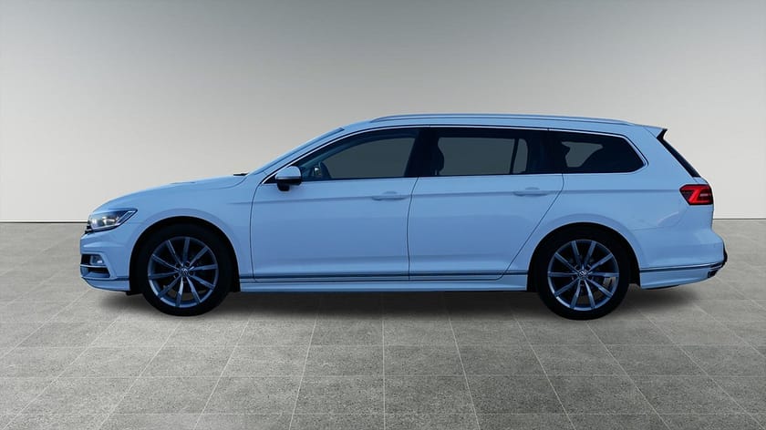 Bild 4 av Volkswagen Passat Sportscombi 2.0 TDI 190hk | 1198 kr/mån | R-Line | Executive