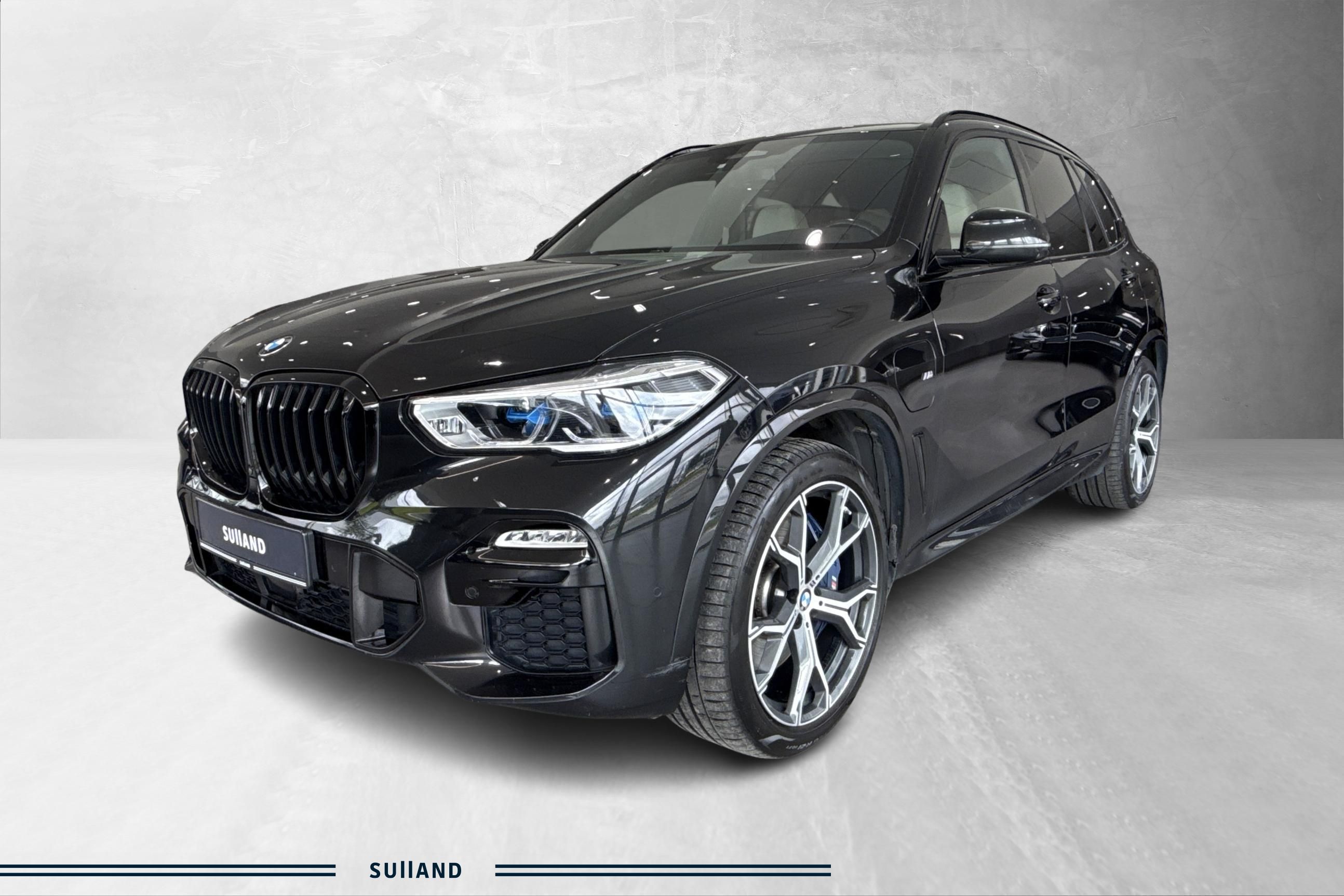 Thumnail bilde 0 av BMW X5 xDrive45e iPerformance