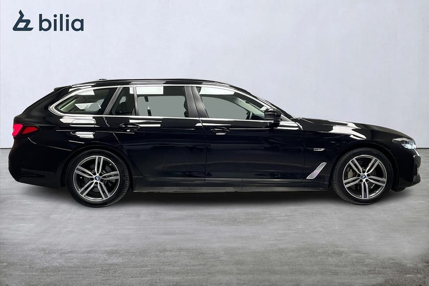 Bild 2 av BMW 530e xDrive Touring / Drag / 18" Alu /