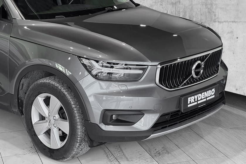 Bilde 2 av Volvo XC40 D3 FWD Mom KROK|KOMF.PK|TEK.PK|PLUSS.PK|BAKSET.PK|8år*