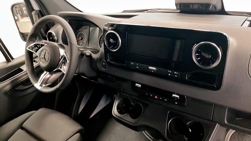 Bild 4 av Mercedes-Benz Sprinter 319 CDI 4x4 Panel Van SKÅP A2 PRO