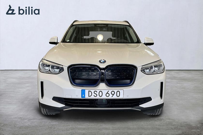 Bild 5 av BMW iX3 Charged Plus |Panorama | H&K | Drag | Navi