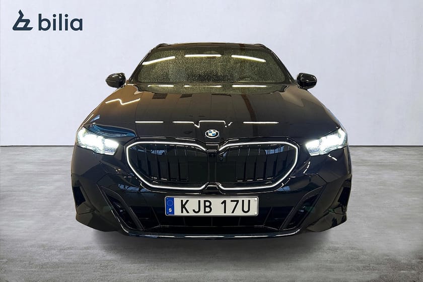 Bild 5 av BMW 530e xDrive Touring DEMO M Sport Pro Innovation Harman Drag