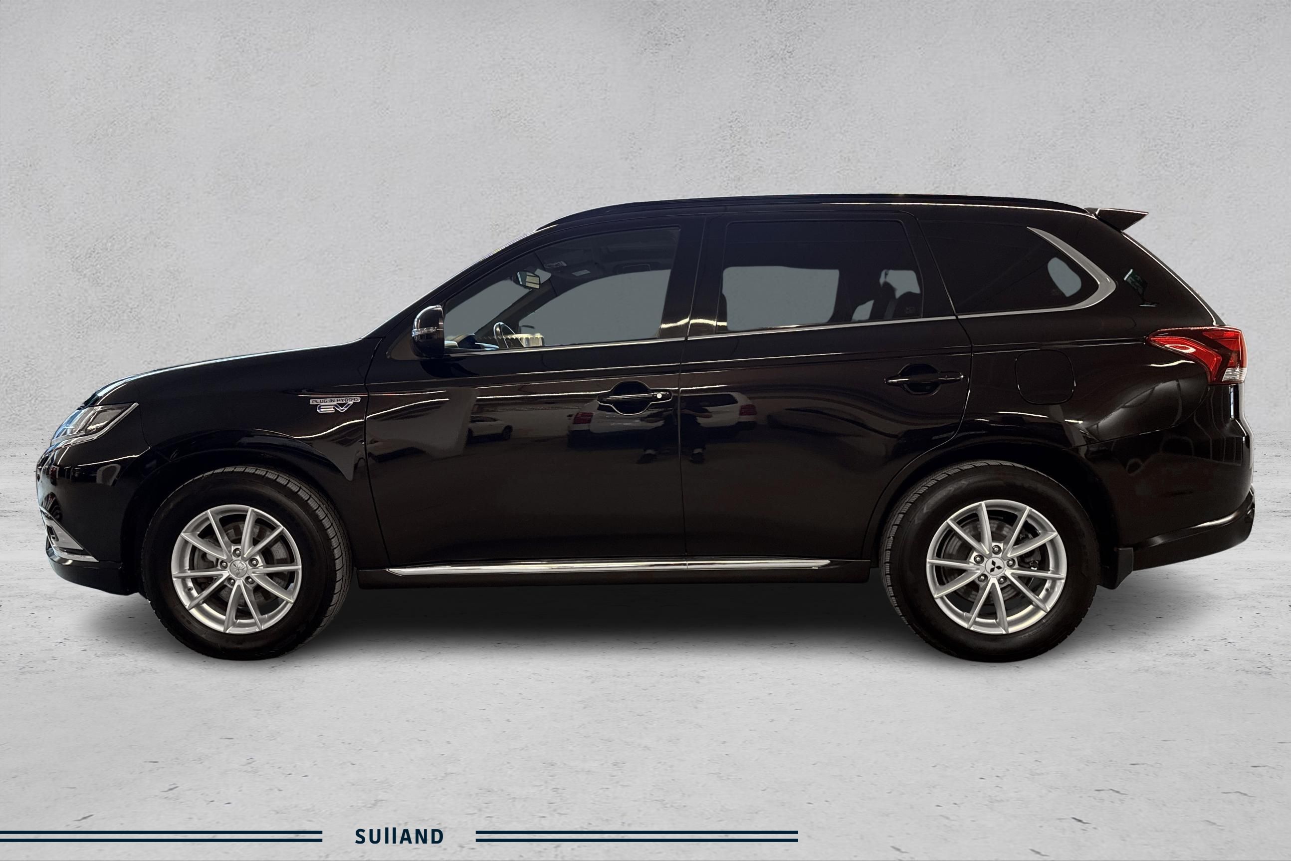 Thumnail bilde 1 av Mitsubishi Outlander PHEV