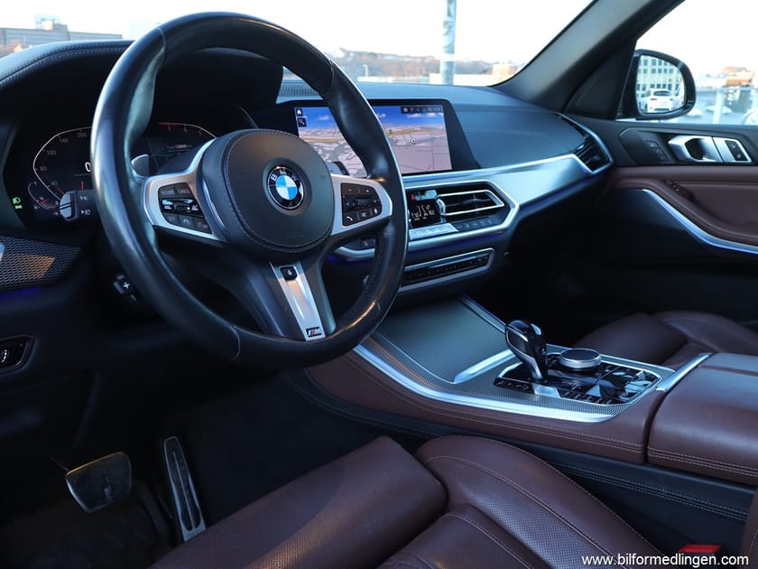 Bild 5 av BMW X5 xDrive40i 340hk M Sport Pano Komfortstolar