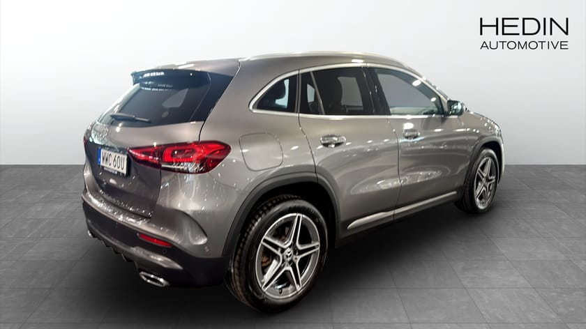 Bild 3 av Mercedes-Benz GLA 250 e AMG PAKET