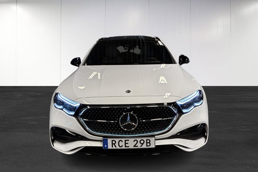 Bild 5 av Mercedes-Benz E 300 d e 4MATIC T de  | AMG Line | Nightpaket | Pano | 360 | Burmester