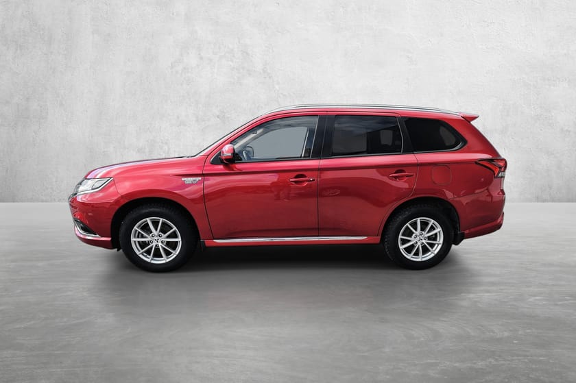 Bilde 2 av Mitsubishi Outlander PHEV Invite 2,4 224hk