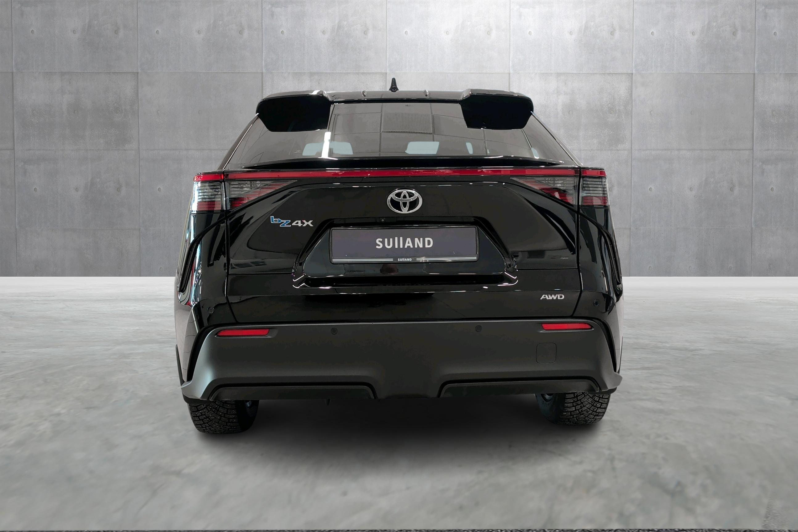 Thumnail bilde 3 av Toyota bZ4X