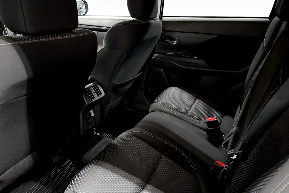 Mitsubishi Outlander PHEV