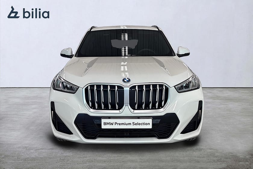 Bild 5 av BMW X1 xDrive25e xDrive 25e M-Sport | DEMOBIL | H&K | Drag | Backkamera