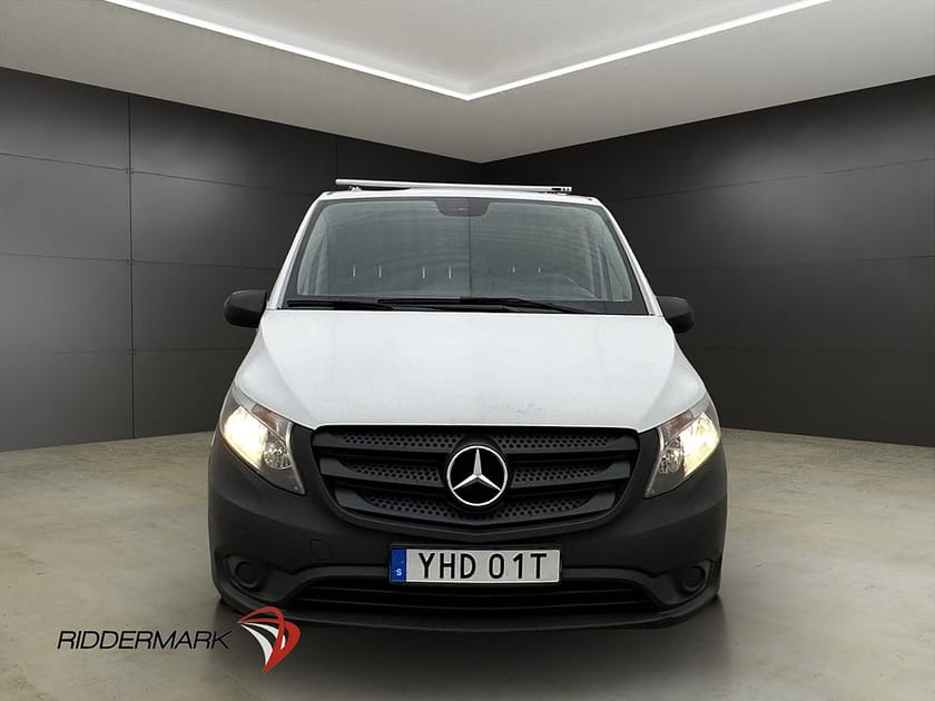 Bild 5 av Mercedes-Benz Vito 114 CDI 2.8t X-Lång Värm Drag Kamera CARPLAY Moms
