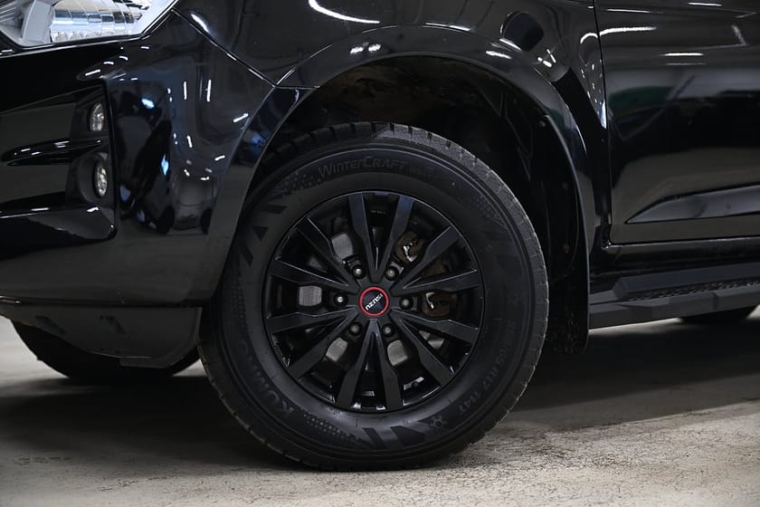 Bild 3 av Isuzu D-Max Space Cab 1.9 4WD 163HK Automat|Kåpa|Drag|Fjärrstyrdvärmare|Moms