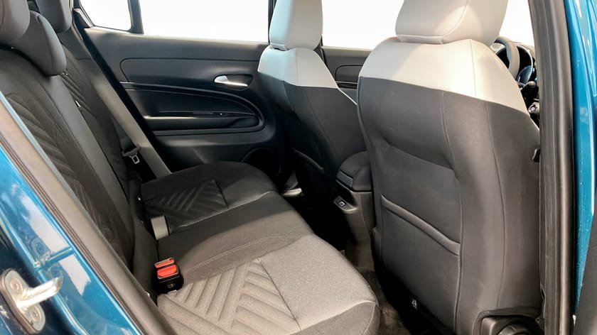 Bild 5 av Fiat 600 Hybrid *PRIVATLEASA från 2595kr* HEV ICON 1.2 110HK DCT6 FWD