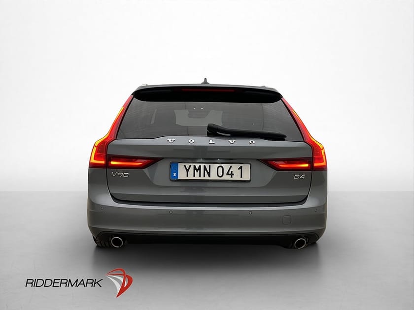 Bild 5 av Volvo V90 D4 190hk Momentum Värmare Kamera Drag Rattvärme