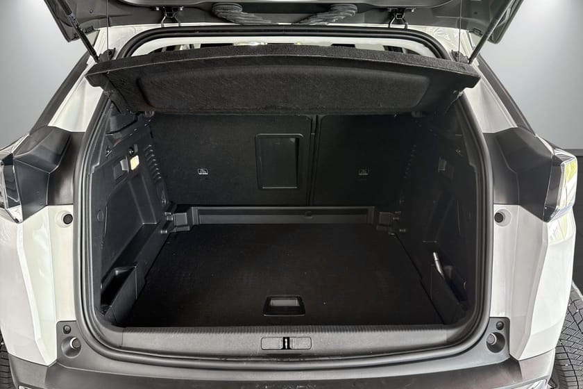 Bilde 5 av Peugeot 3008 1.5 BlueHDi 131HK | Adaptive Cruise Control |
