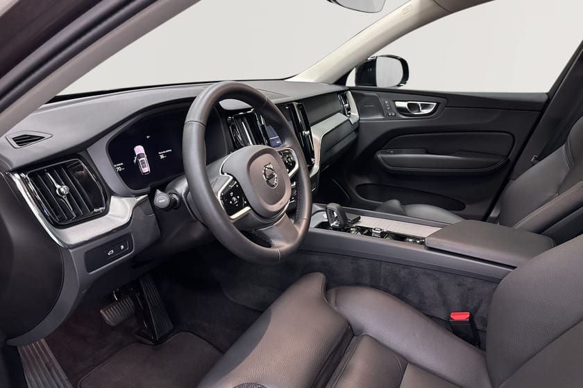 Bild 4 av Volvo XC60 T6 Plus Dark Nordic Edition