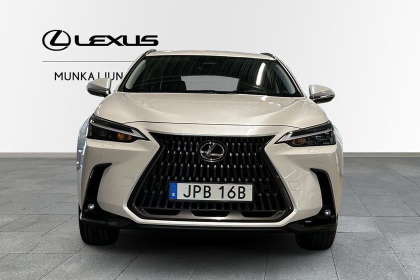 Bild 4 av Lexus NX 350h AWD Business Teknik Drag