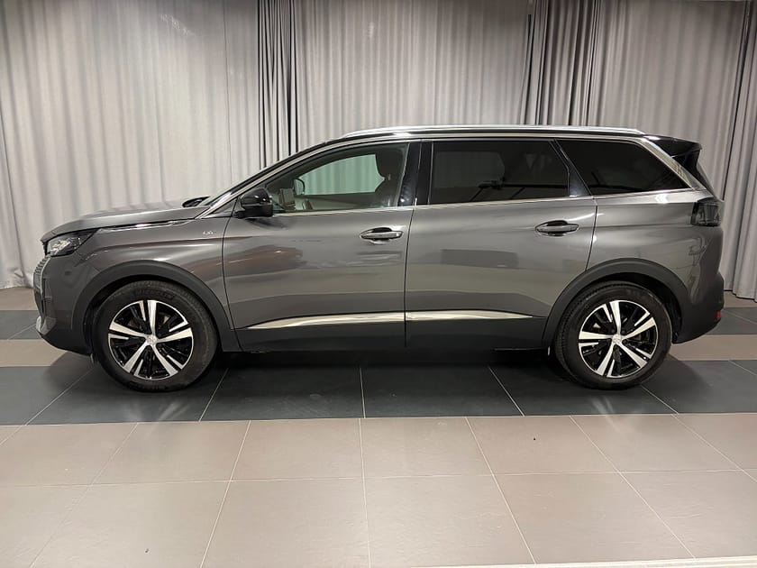 Bild 2 av Peugeot 5008 GT PureTech 130 AUT8 7-Sits Inkl. Elbaklucka Vinterhjul