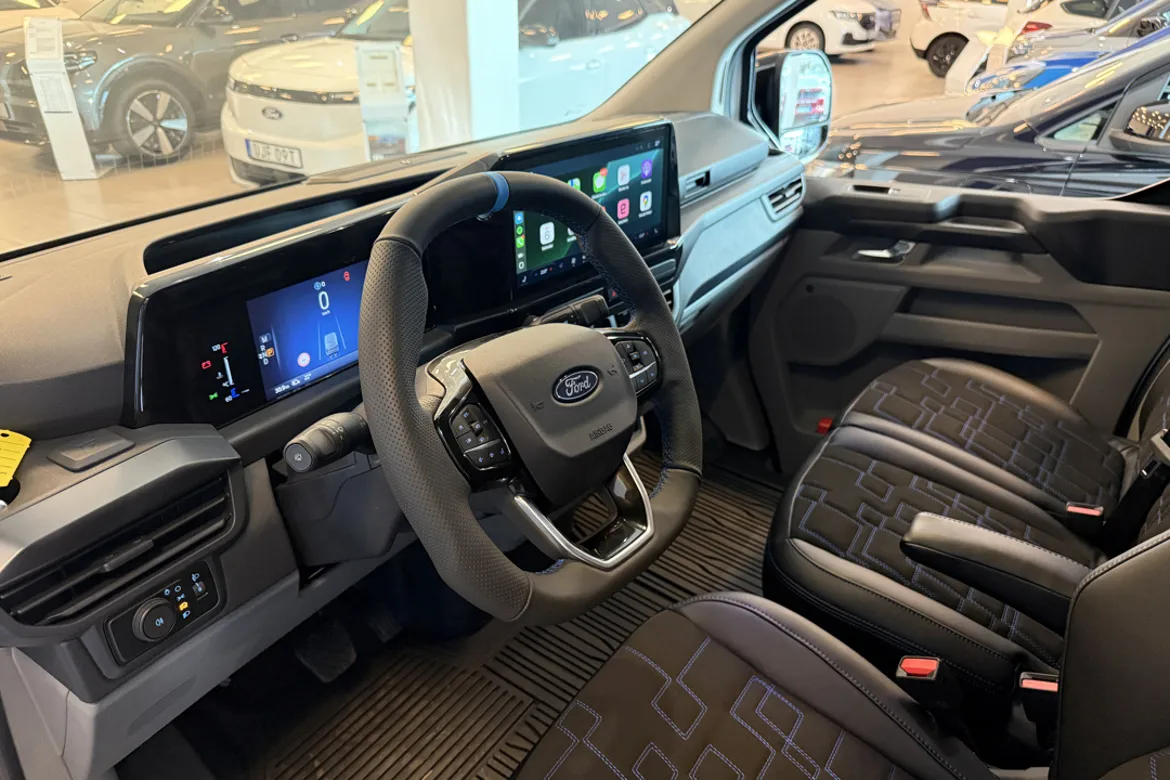 Ford Transit Custom 320
