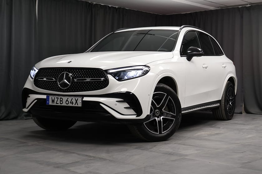 Bild 1 av Mercedes-Benz GLC 300 e 4MATIC AMG LINE ADVANCED DRAG LED MOMS