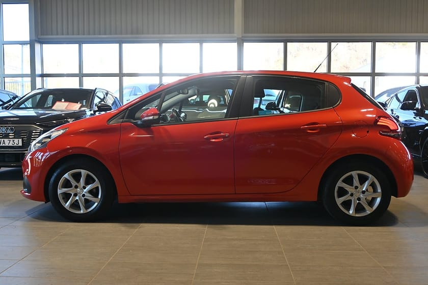Bild 2 av Peugeot 208 5-d 1.2 PureTech 82hk M-värmare Farthållare Blåtand