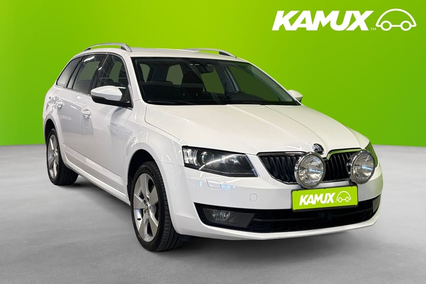 Bild 1 av Škoda Octavia Kombi 2.0 TDI 4x4 Style Värmare Drag Carplay Sensorer