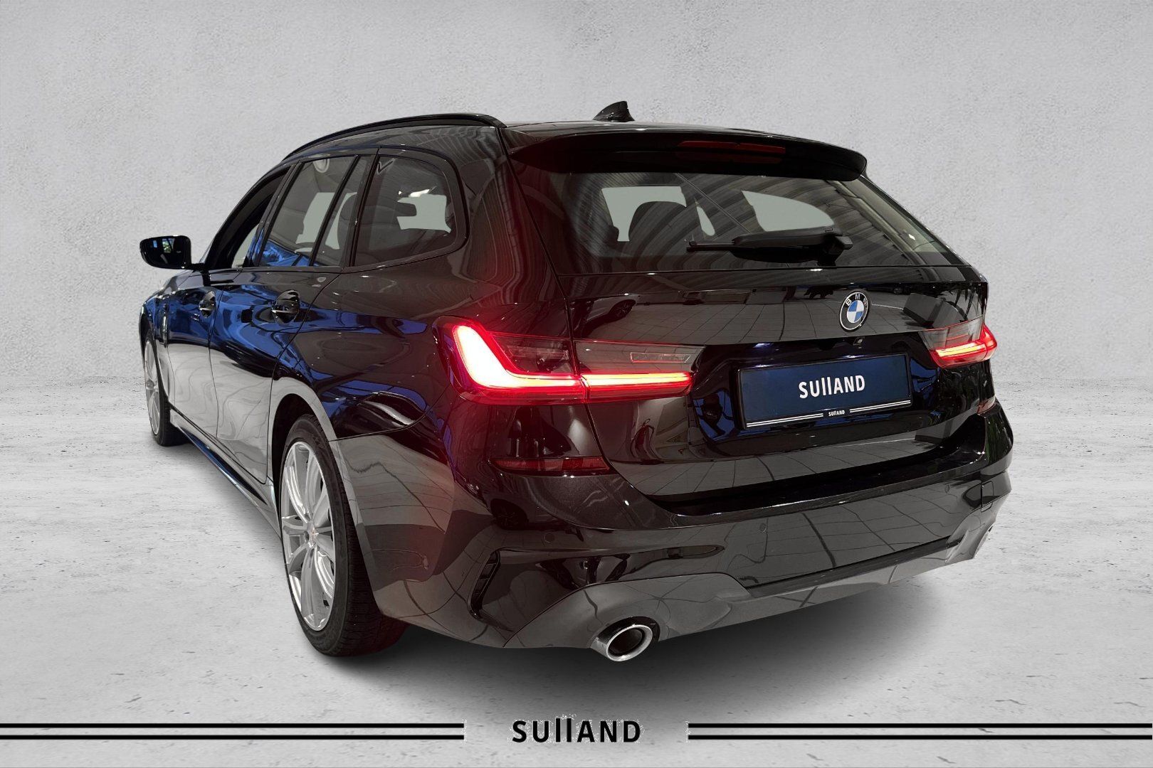 Thumnail bilde 2 av BMW 330e xDrive Touring