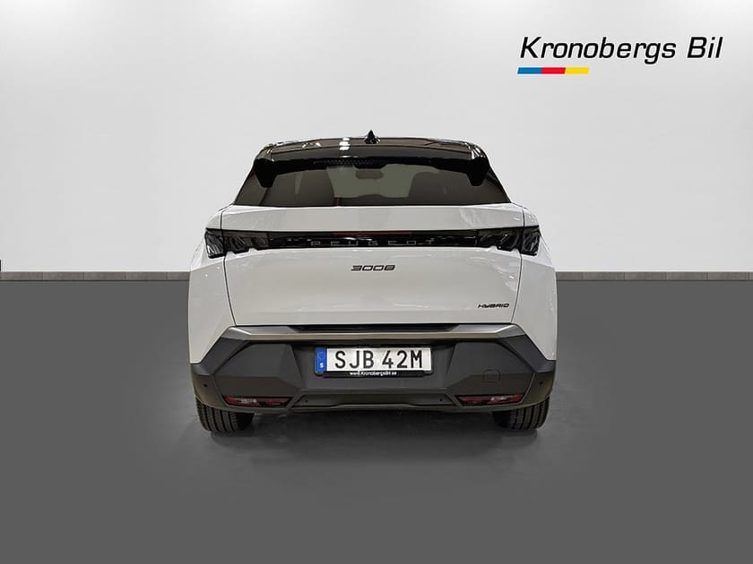 Bild 4 av Peugeot 3008 HYBRID 136 e-DSC Euro 6 Black Edition