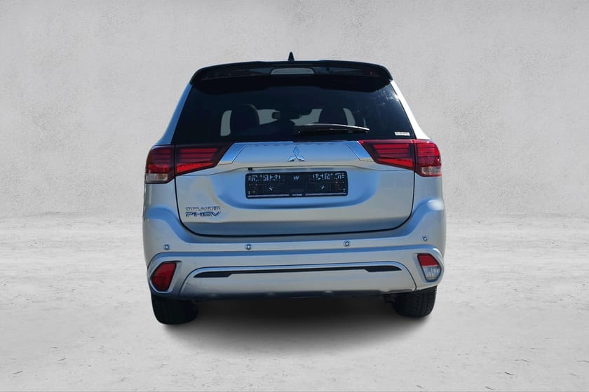 Bilde 4 av Mitsubishi Outlander PHEV S-Edition/360Kam/Carplay/Skinnseter/ACC/Norsk++