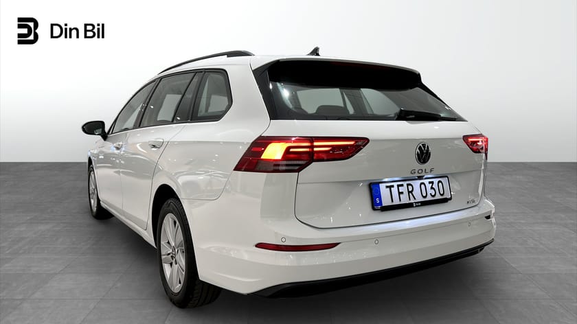 Bild 3 av Volkswagen Golf Sportscombi eTSI131 DSG Backkamera
