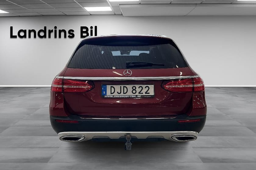 Bild 5 av Mercedes-Benz E 220 d 4MATIC All-Terrain HUD Widescreen