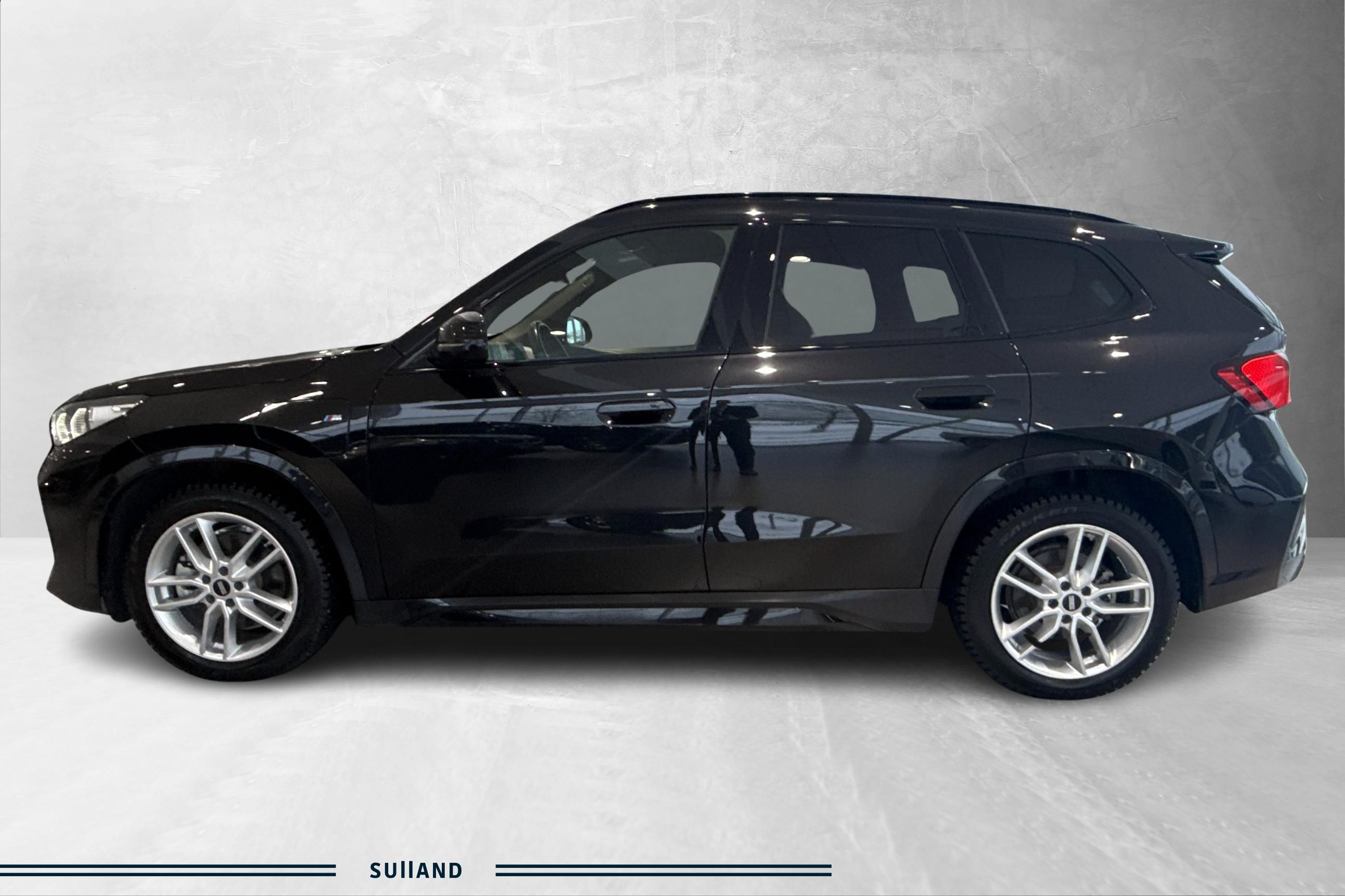 Thumnail bilde 2 av BMW X1 xDrive25e