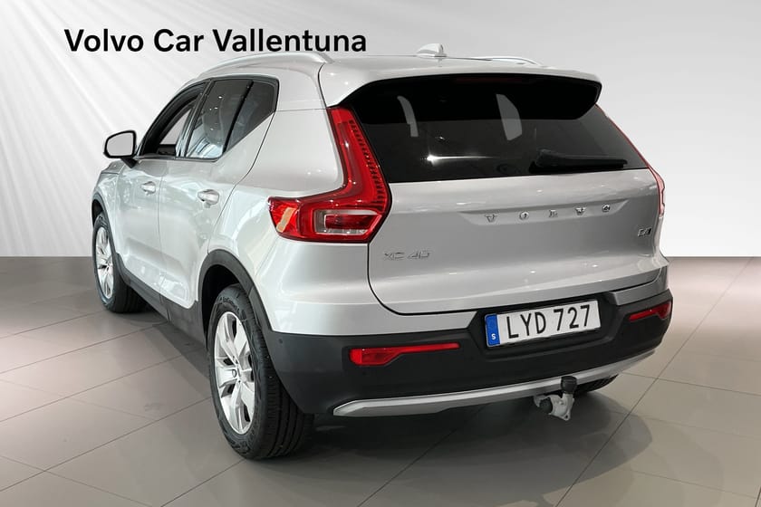 Bild 5 av Volvo XC40 D4 AWD Momentum Intro Edition