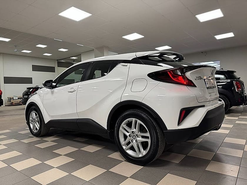 Bild 4 av Toyota C-HR Hybrid CVT Active B-kamera Euro 6