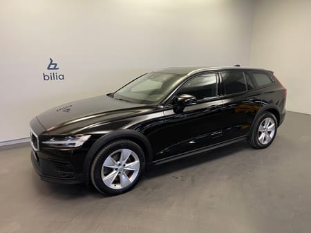 Volvo V60 Cross Country B4 AWD Diesel Advanced / Dragkrok / Navigation /