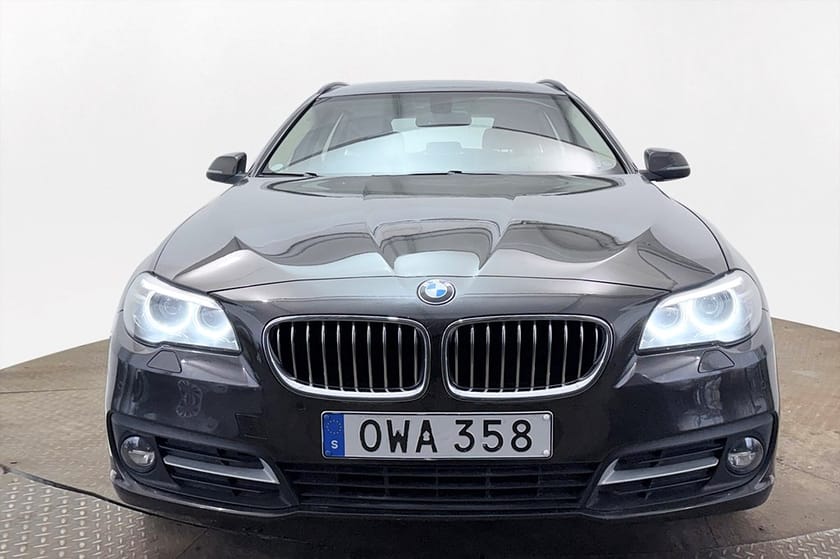 Bild 3 av BMW 520d xDrive Touring Aut Läder P-Sens Rattvärme 190hk