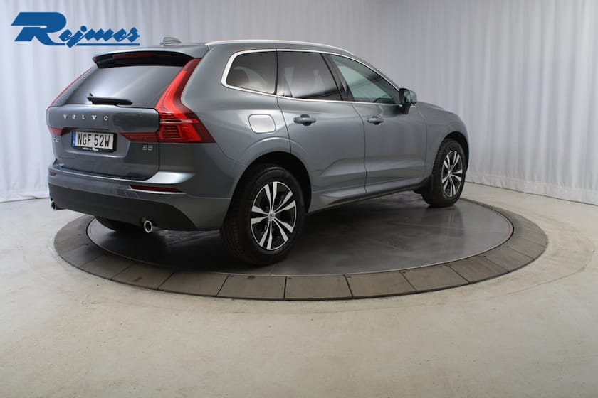 Bild 3 av Volvo XC60 B5 Bensin Mom Advanced SEIII