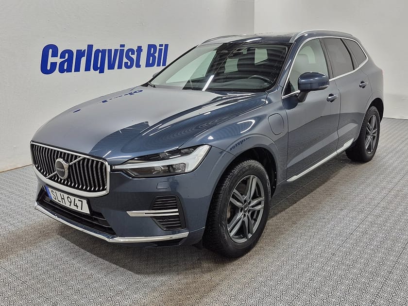 Bild 1 av Volvo XC60 T6 Recharge Core Bright plug in AWD 350HK 4x4 Panorama